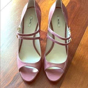 Brand new Pink Patent Leather Heels